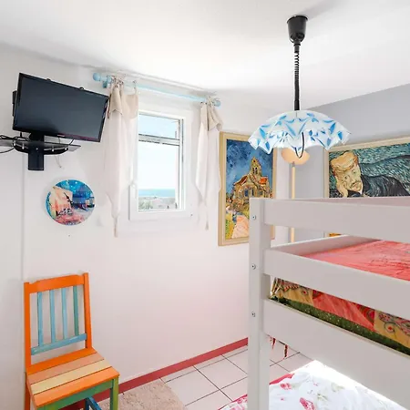Pavillon Avec 2 Terrasses Et Parking Prive A Saint Pierre La - Fr-1-409-268 Vila Fleury (Aude)