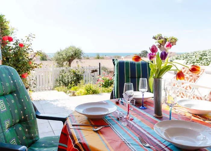 Pavillon Avec 2 Terrasses Et Parking Privé à Saint Pierre La - Fr-1-409-268 *